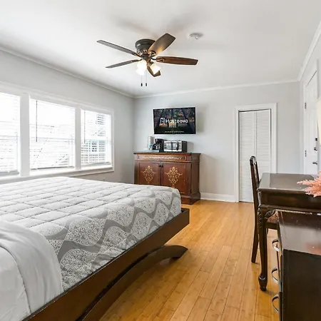 Express Rooms Close To City Amenities New Orleans Exterior photo