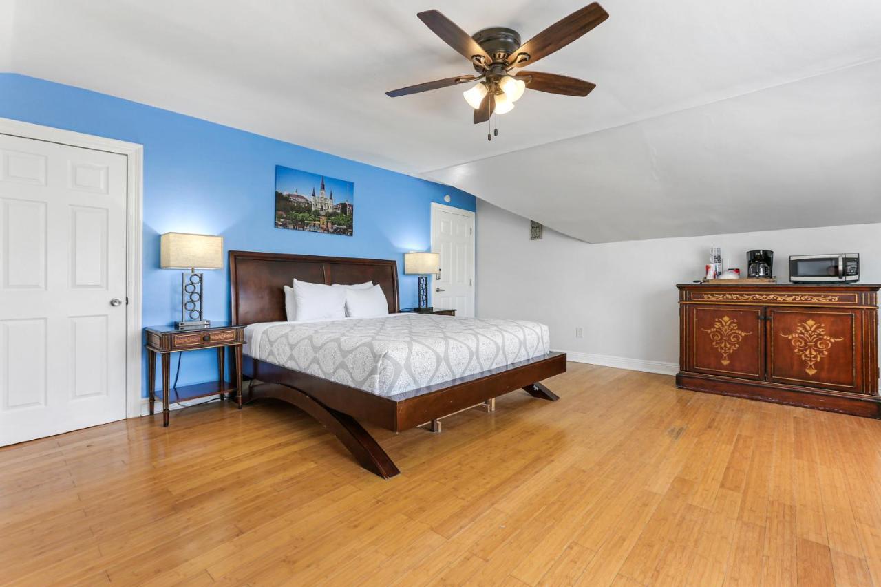 Express Close To Amenities * New Orleans