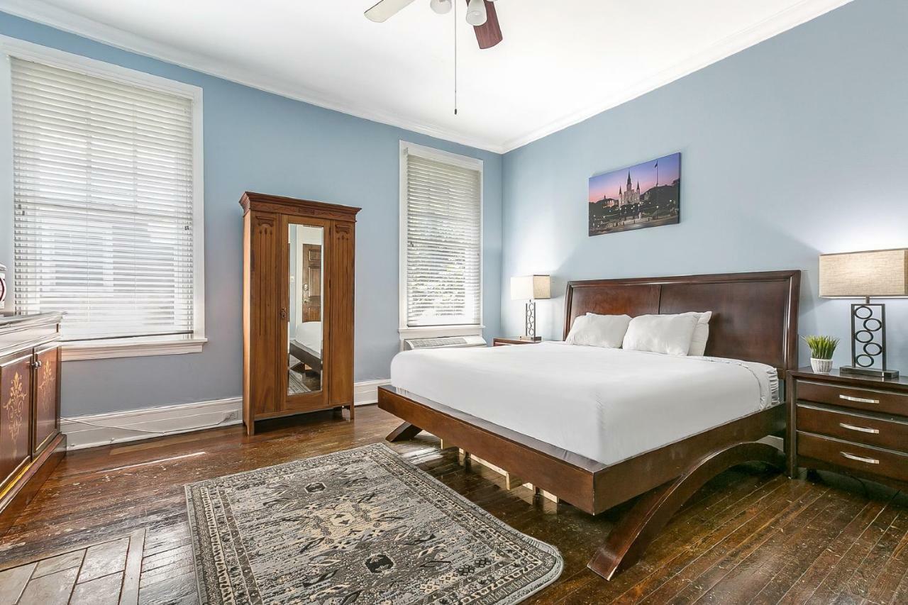Express Close To Amenities
